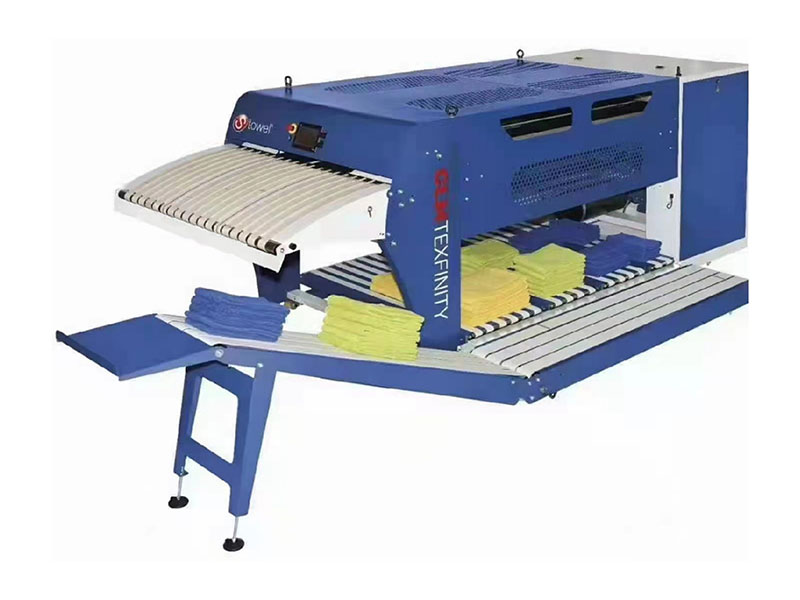 凤冈巾类折叠机-03